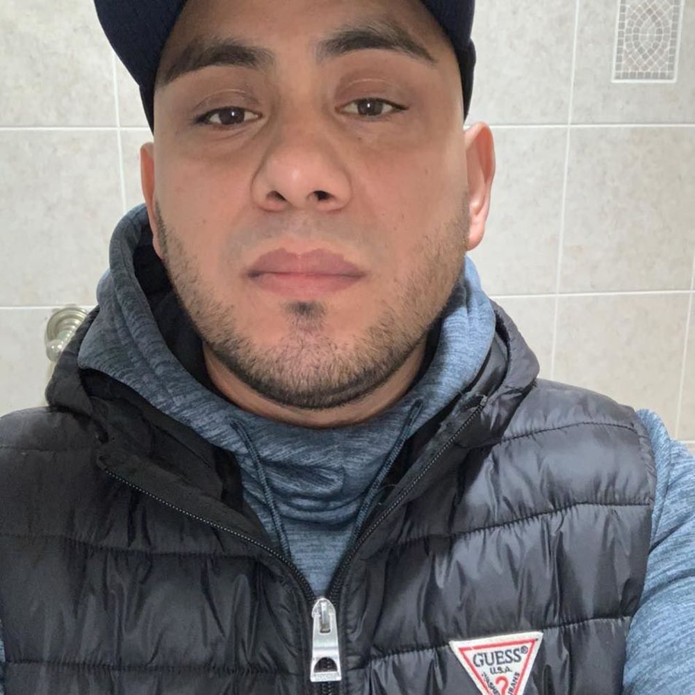 Meet your Posher, Roman